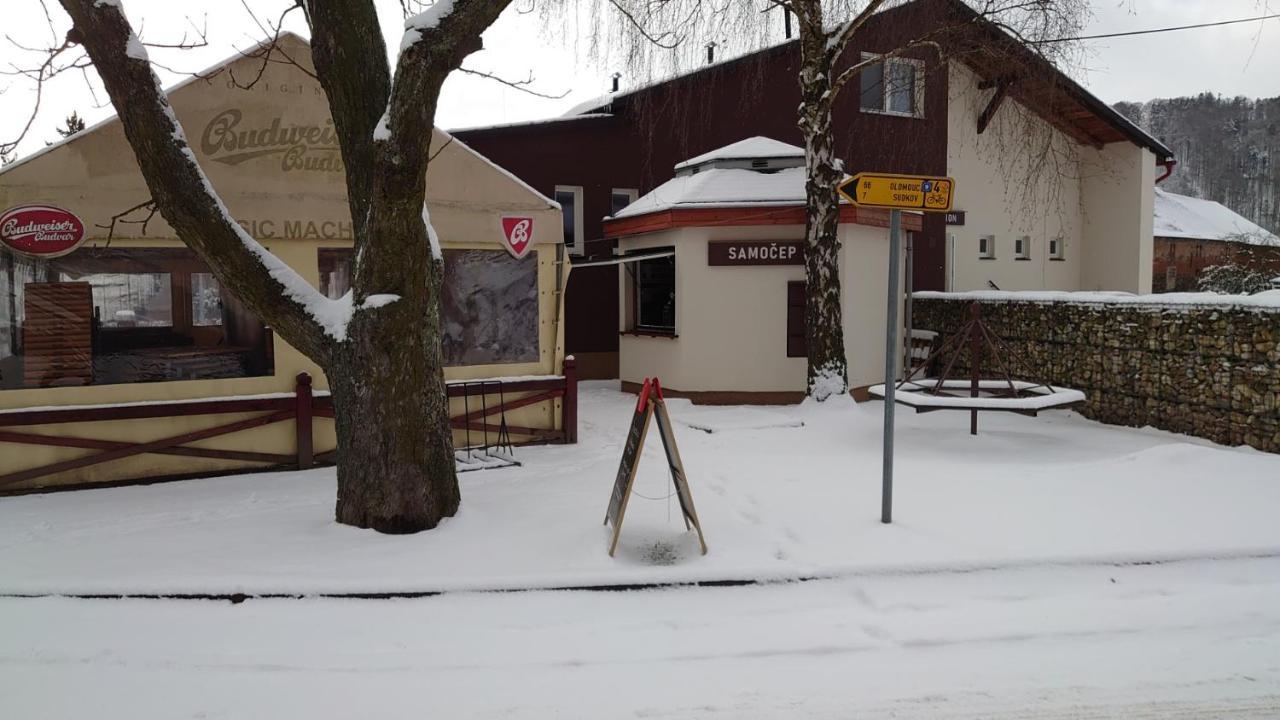 Na Rybnicku Bohutin Hotel Exterior foto