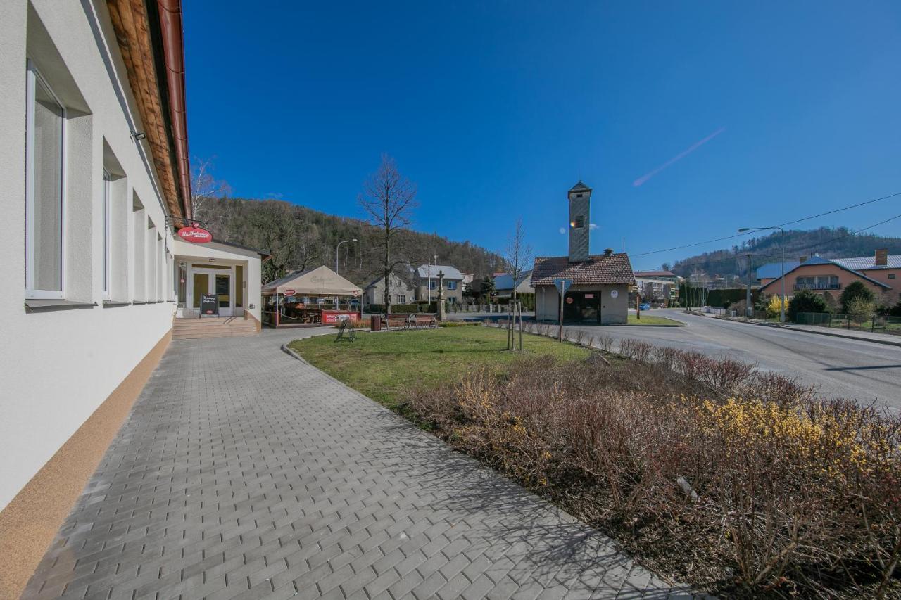 Na Rybnicku Bohutin Hotel Exterior foto